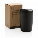 Vaso térmico fabricado en plástico reciclado color negro vista con en caja