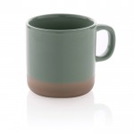 Taza de cerámica esmaltada en dos colores color verde