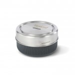 Bowl de vidrio con tapa de silicona antigoteo Black+Blum 750ml color plateado vista con logo