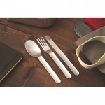 Set elegante de cubiertos de acero inoxidable Black+Blum color plateado