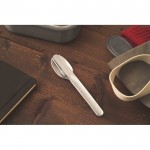 Set elegante de cubiertos de acero inoxidable Black+Blum color plateado