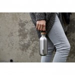 Botella de agua de acero inoxidable con antigoteo Black+Blum 600ml color turquesa