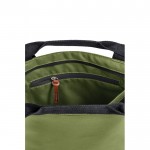 Bolsa térmica impermeable con compartimento dividido Black+Blum 16L color verde bosque vista 11