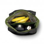 Bolsa térmica impermeable con compartimento dividido Black+Blum 16L color verde bosque séptima vista
