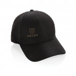 Gorra deportiva de RPET con 6 paneles y ajuste trasero de hebilla color negro vista con logo