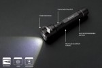 Linterna grande de aluminio reciclado 5 modos de luz y alcance 500m color negro novena vista