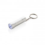 Llavero linterna de aluminio reciclado con LED y 15 lúmenes color plateado vista con logo