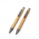 Set de bolígrafo y lápiz de bambú en caja color madera