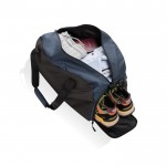 Bolsa de viaje de RPET con diseño espacioso y bolsillo frontal color azul sexta vista