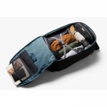 Mochila de viaje de RPET con compartimento para PC 16” Bellroy color negro tercera vista