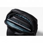 Mochila de viaje de RPET con compartimento para PC 16” Bellroy color negro quinta vista