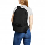 Mochila clásica de PRET con bolsillo para PC 16” Bellroy color negro novena vista