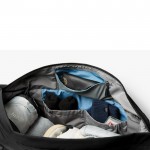 Bolsa de fin de semana espaciosa con bolsillo rápido 45L Bellroy color negro sexta vista