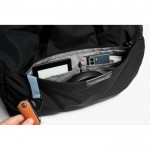 Bolsa de fin de semana espaciosa con bolsillo rápido 45L Bellroy color negro novena vista