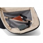 Mochila de RPET con capacidad 20L para ordenador 16” Bellroy color negro decima vista