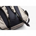 Mochila de RPET multiusos con funda interna 20L Bellroy color beige séptima vista