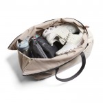 Bolsa de viaje de lona de RPET con capacidad 30L Bellroy color beige tercera vista