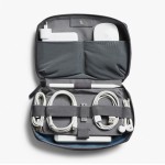 Estuche para dispositivos tecnológicos con cremallera Bellroy color negro tercera vista