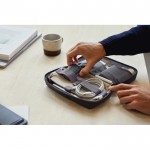 Estuche para dispositivos tecnológicos con cremallera Bellroy color negro