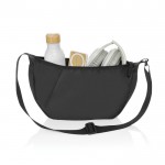Bolsa bandolera XL en RPET con bolsillo exterior y correa ajustable color negro quinta vista