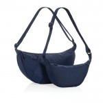Bolsa bandolera XL en RPET con bolsillo exterior y correa ajustable color azul marino vista general