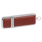 Elegante pendrive combina piel y metal color marrón