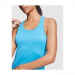 Chaleco deportivo para mujer con tejido técnico 140 g/m2 Roly color negro imagen de estilo de vida 2
