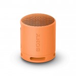Altavoz Sony SRS-XB100 compacto y potente con larga automomia color naranja vista ángulo frontal izquierdo