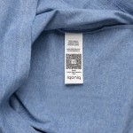 Camiseta unisex en 100% algodón regular fit 180 g/m2 vista cuarta