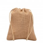 Bolsa que aúna artesanía de yute con dos lazos incorporados vista principal