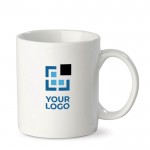 Típica taza blanca de porcelana hecha en EU con capacidad de 300ml vista principal
