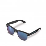 Gafas de sol de color negro con marcos negros protección UV400 vista principal