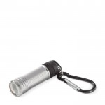 Linterna de aluminio con mosquetón para colgar en cualquier lugar vista principal