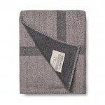 Manta elegante en poliéster reciclado con tacto suave y cálido 260 g/m2 color gris tercera vista