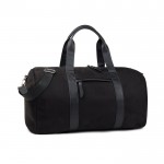 Bolsa de viaje de poliéster reciclado con bolsillo interior color negro
