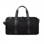 Bolsa de viaje de poliéster reciclado con bolsillo interior color negro segunda vista