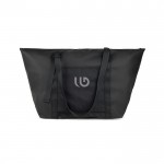 Bolsa de fin de semana de poliéster reciclado con funda para carro color negro vista con logo
