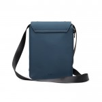 Bandolera urbana reciclada con diseño ligero y acceso lateral color azul marino segunda vista