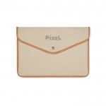 Funda para portátil de lona reciclada con bordes de color 14” color beige vista con logo