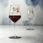 Copas de vino personalizadas de color transparente vista bodegón