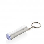 Llavero linterna de aluminio reciclado con LED y 15 lúmenes color plateado vista de impresión
