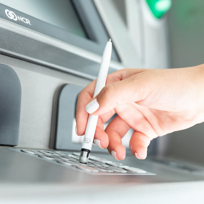 Bolígrafo táctil tratamiento antibacterias | Desde 0,16€