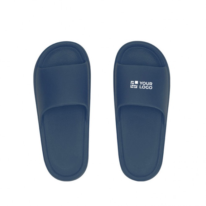 Chanclas monocolor flexibles con tira gruesa en el empeine  Chanclas monocolor flexibles con tira gruesa en el empeine