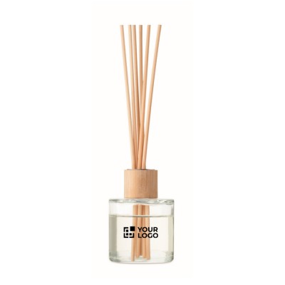 Elegante difusor de fragancia con olor a vainilla con detalle de bambú