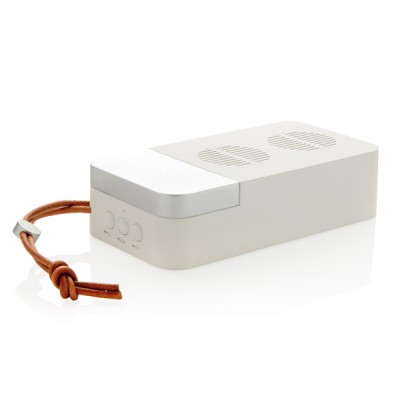 Altavoz de alta calidad con caja color blanco