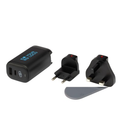 Adaptador de viaje EU/UK/USA con puertos Tipo-C y USB A