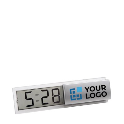 Reloj digital de sobremesa con logo color plateado mate