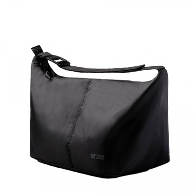 Bolsa térmica hecha de plástico oceánico con abrebotellas 52 g/m2