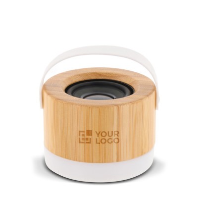 Altavoz inalámbrico de bambú con base y asa blanca para transporte