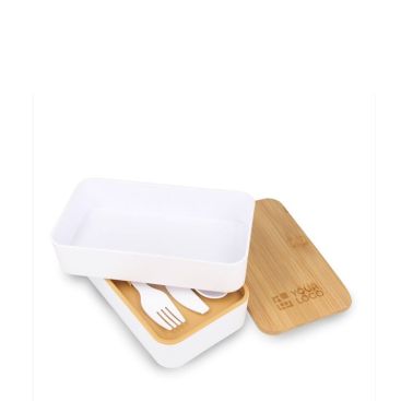 Doble fiambrera de plástico reciclado de color blanco y bambú con cierre elástico y cubiertos